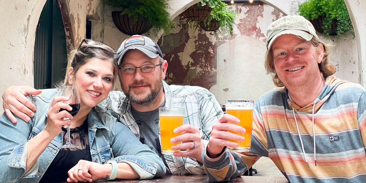 drinks with Tim at the Chartres House in New Orleans Featured